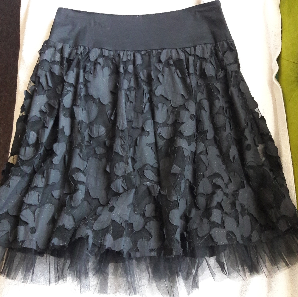 Forever21 floral cotton & tulle black skirt pinup
